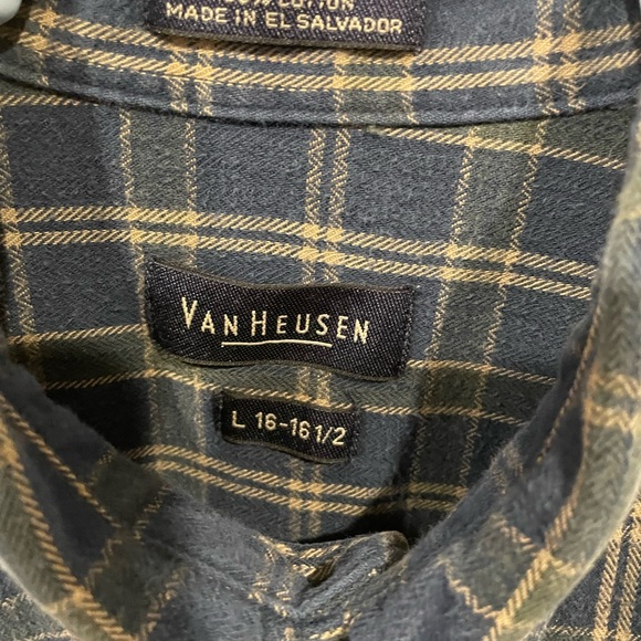 Men’s flannel shirt - Picture 2 of 2